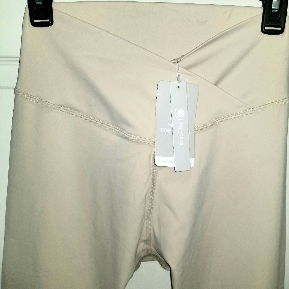 **TOPYOGAS Women Casual Bootleg Yoga Pants Crossover High Waist Pants Leggings M